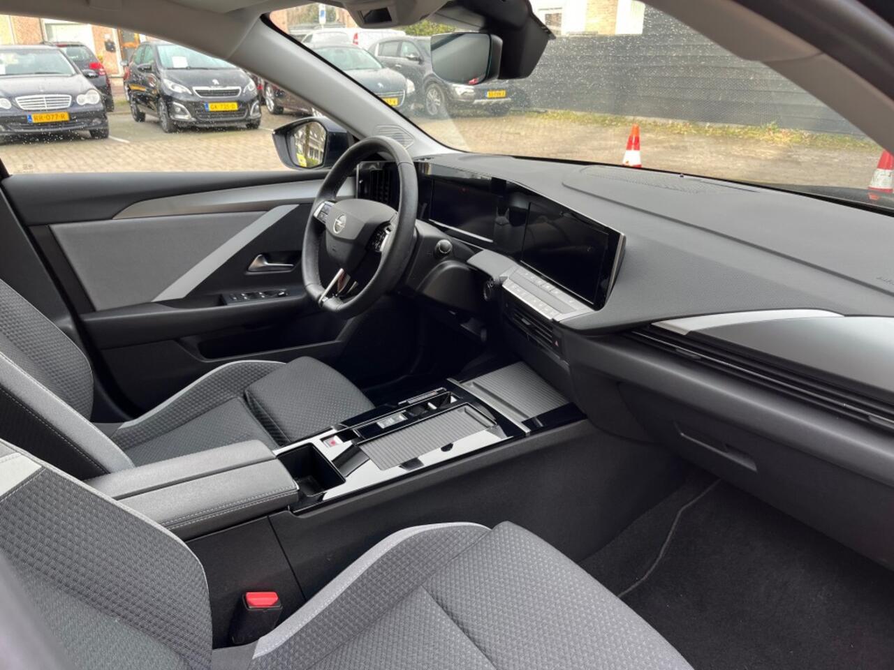 Opel ASTRA SPORTS TOURER 1.6 HYBRID LEVEL 2 PHEV PLUG-IN / TREKHAAK AFN.