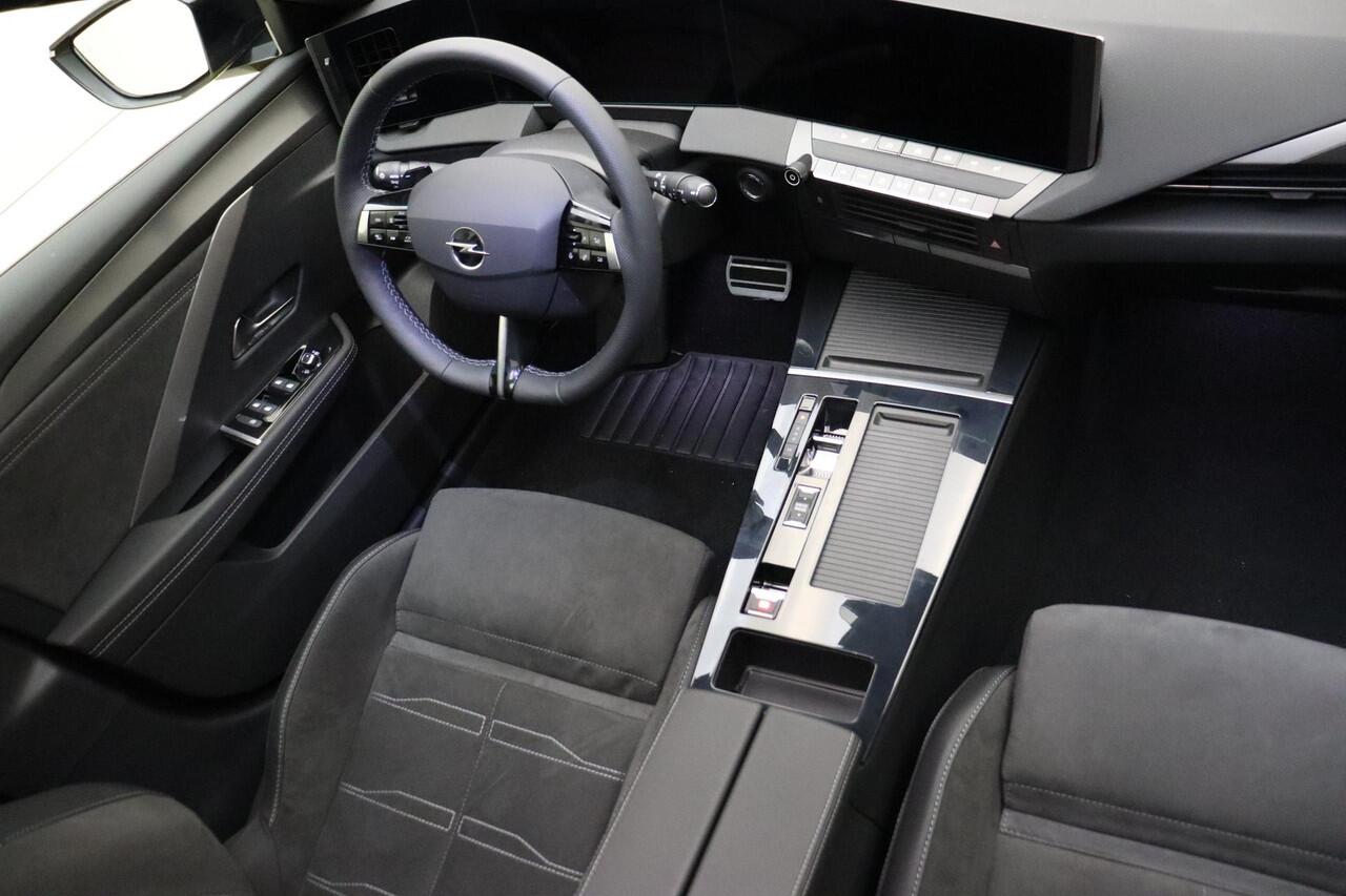 Opel ASTRA 1.2 Turbo 145pk Hybrid Automaat Ultimate | Schuif/kantel dak | Adaptive Cruise Control | Verwarmde voorruit | Stoel- en stuurverwarming | 360° Camera | VOL OPTIES