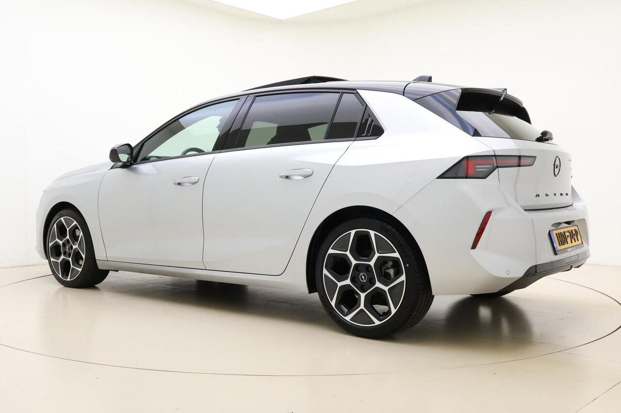 Opel ASTRA 1.2 Turbo 145pk Hybrid Automaat Ultimate | Navigatie | Alcantara bekleding | Camera | Head-up Display | Keyless | Panoramadak | Stoel- en stuurverwarming| 18" Lichtmetalen velgen