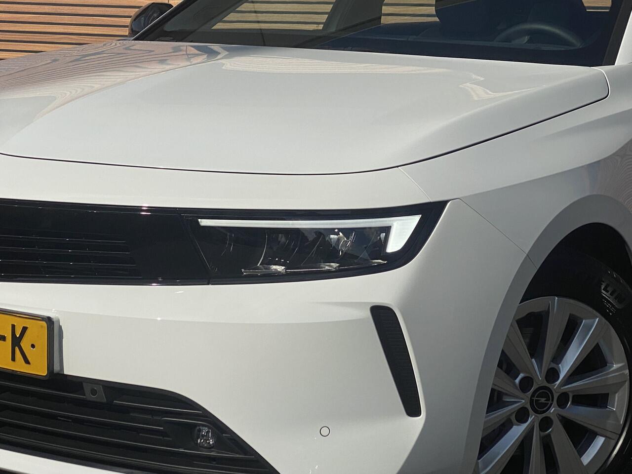 Opel ASTRA 1.2 Level 2 Navigatie / Keyless / Parkeerhulp v+a