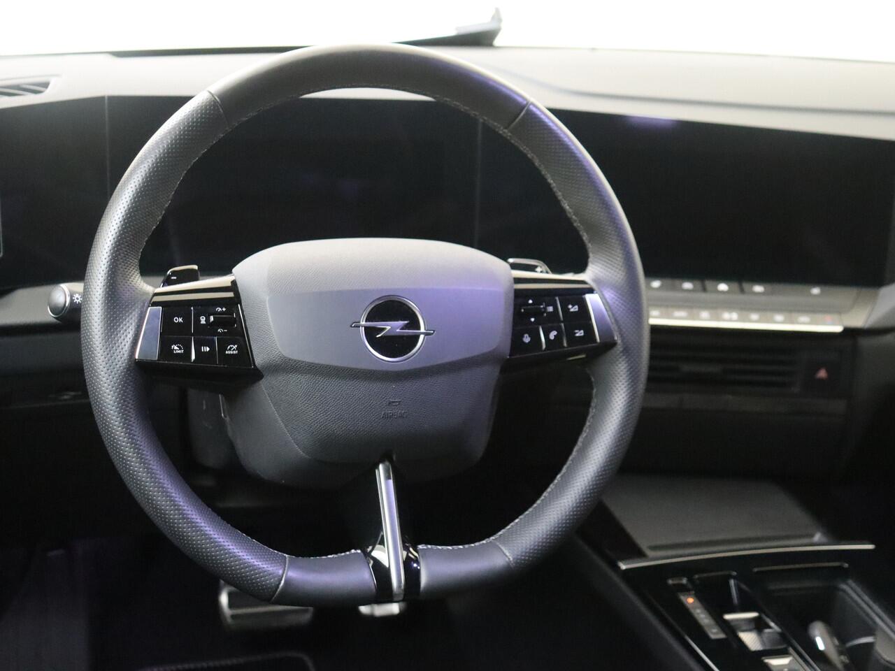 Opel ASTRA Sports Tourer 1.2 Turbo GS TREKHAAK !!!