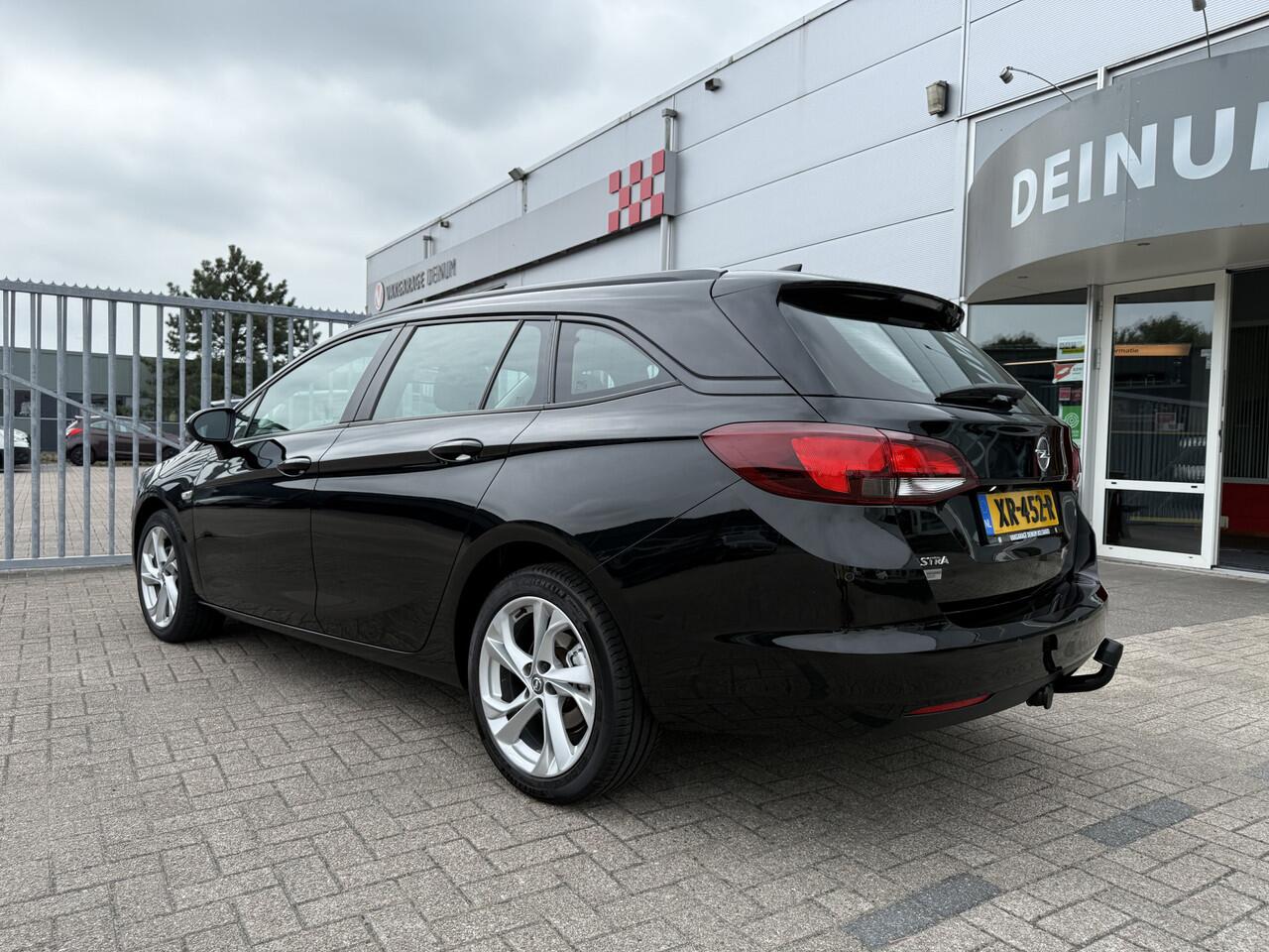 Opel ASTRA Sports Tourer 1.0 Turbo Online Edition Navigatie, Camera, Trekhaak, LED, etc..