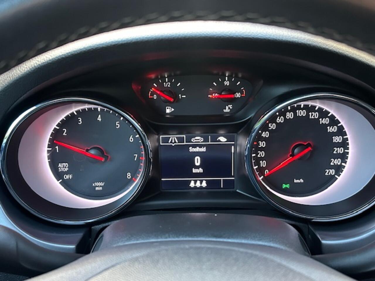 Opel ASTRA 1.2 Business Edition/ Incl afl.pakket en 12 mnd Bovag garantie