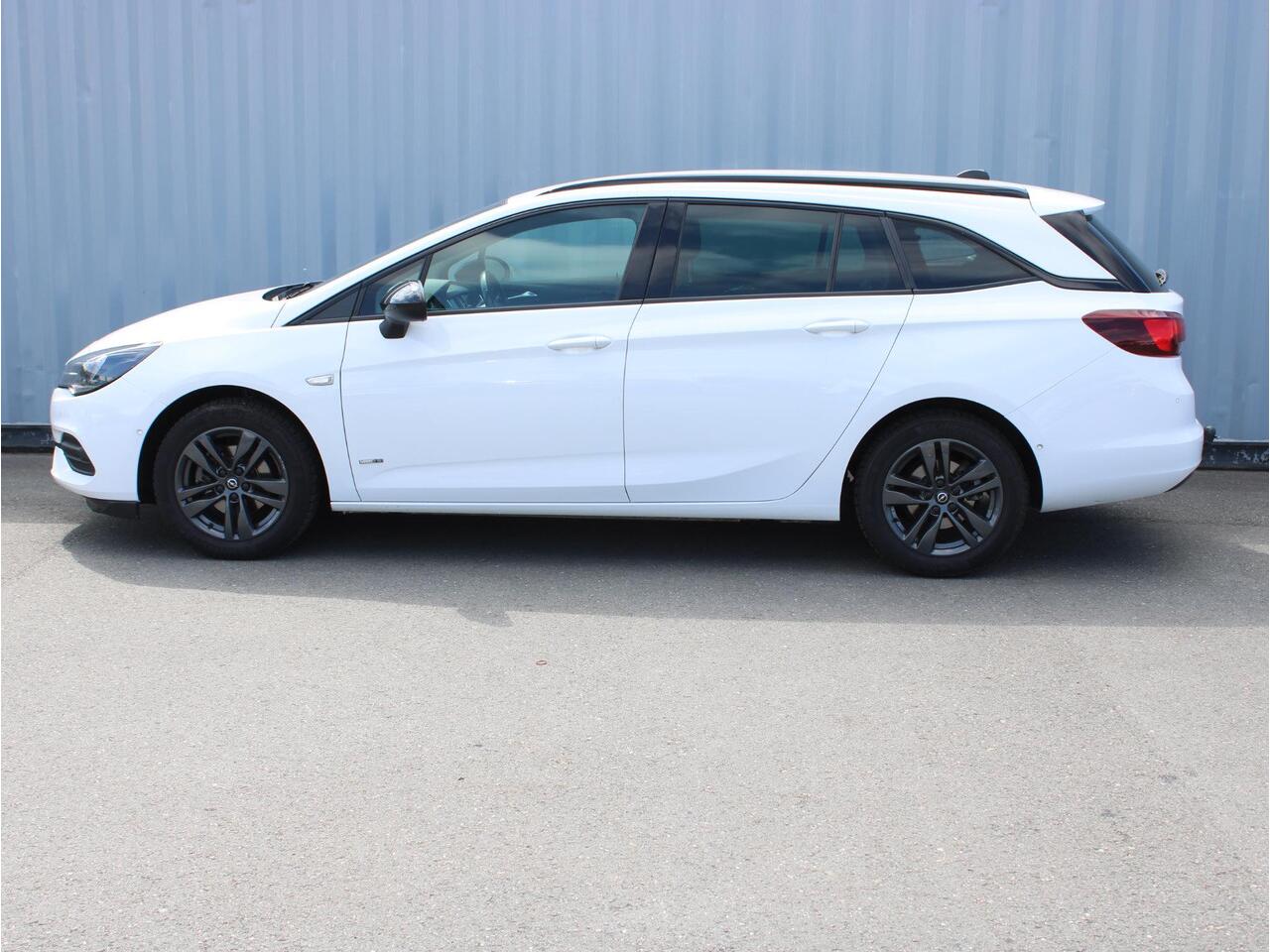 Opel ASTRA Sports Tourer 1.2T 110 Design & Tech NAVI/CAMERA/TREKH.