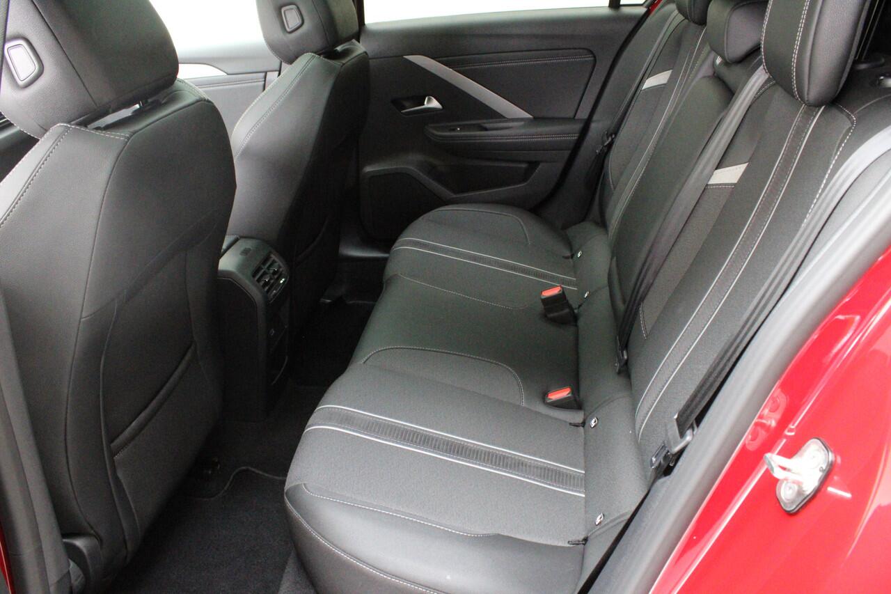 Opel ASTRA 1.6 Plug-In Hybrid Level 4 | Winterpakket | AGR Stoelen / Camera 360 / Draadloze Carplay / Keyless / Adaptive Cruise