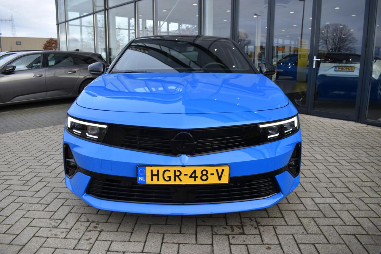 Opel ASTRA Sports Tourer 1.6 Turbo Plug In Hybrid GS LED Matrix / NAVI / Camera v en achter