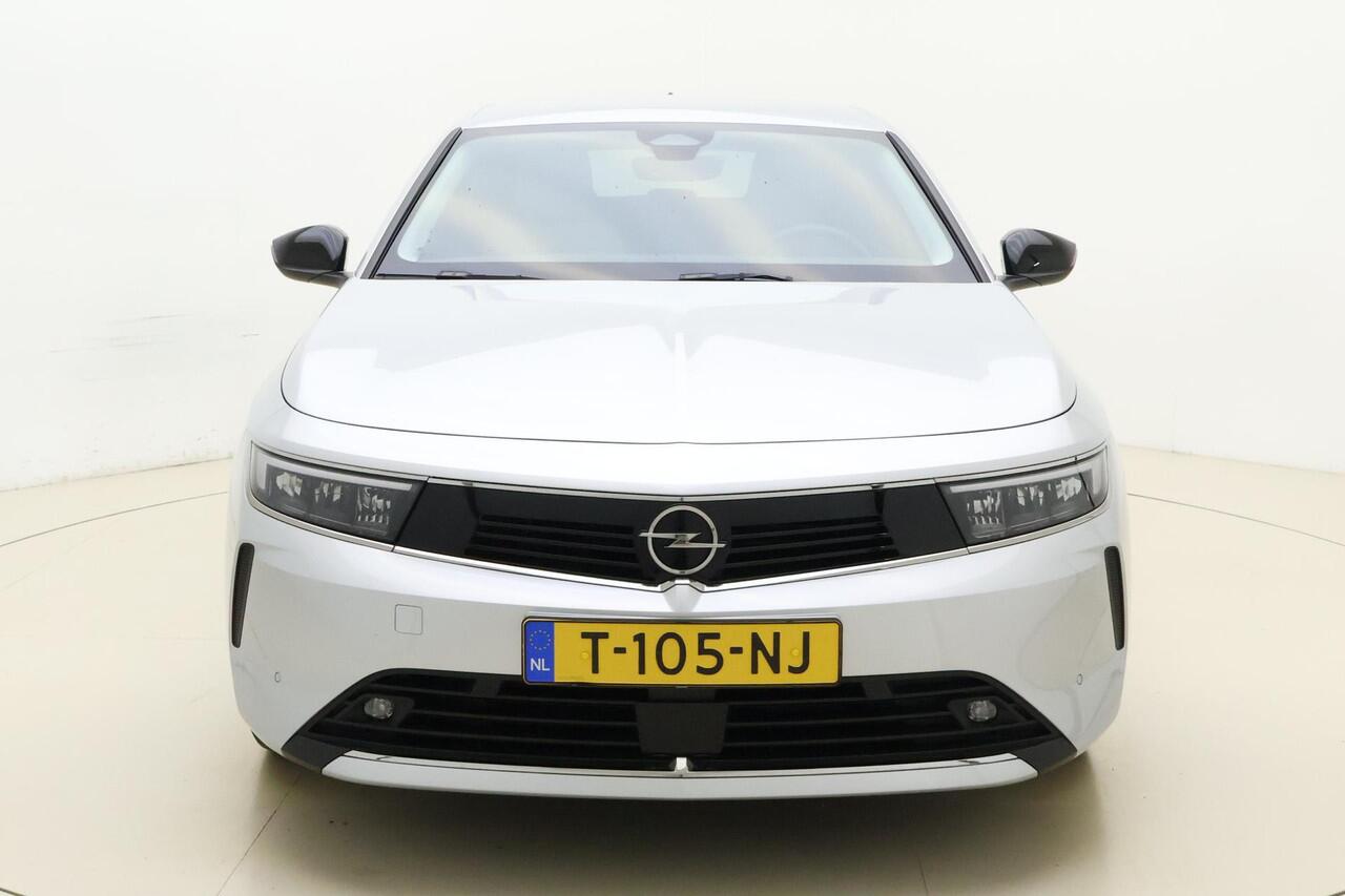 Opel ASTRA 1.2 Elegance 130 PK Automaat | Navigatie | Climate control | Keyless | Lichtmetalen velgen | Camera | Getint glas | Cruise control | Parkeersensoren | Demo |