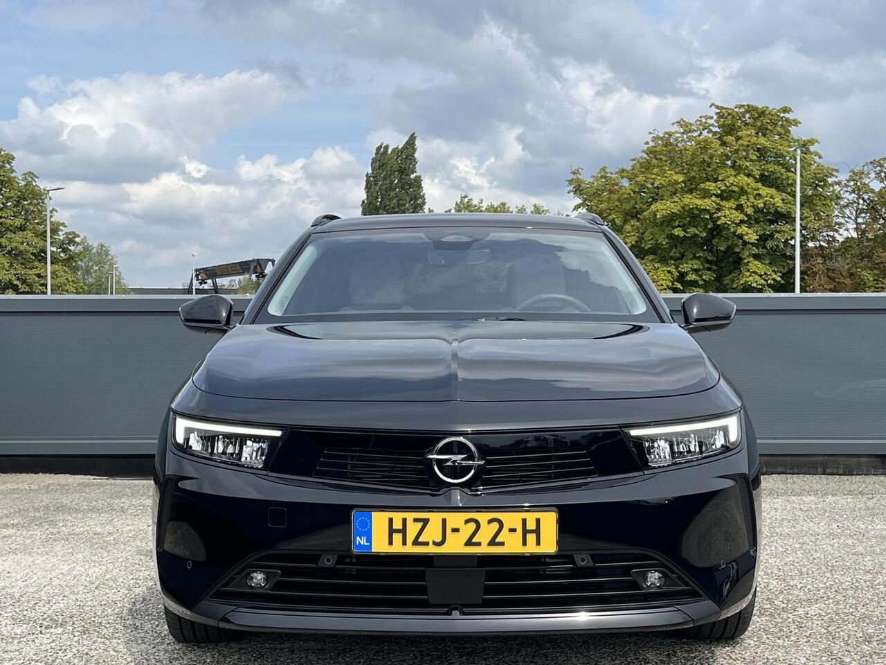 Opel ASTRA ST Elegance 1.6 HYbrid PHEV 180pk e-EAT8 | BLACK PACK | NAVI PRO | AGR-STOEL | WINTER PACK | FULL LED | ADAPTIVE CRUISE | KEYLESS START | ISOFIX |
