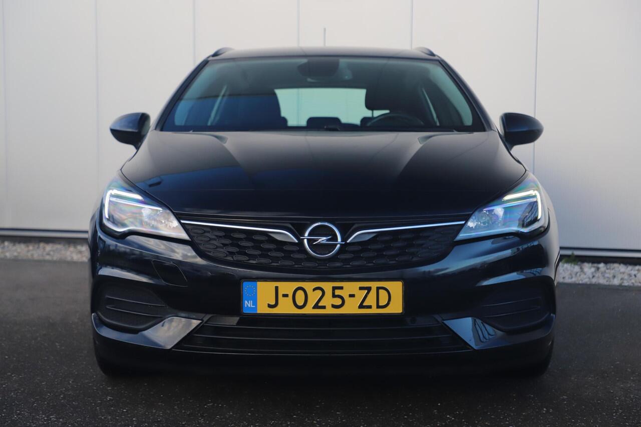 Opel ASTRA Sports Tourer 1.2 Edition 110PK 16 inch LMV Navigatie Carplay Android Bluetooth Airco Cruise Parkeersensor