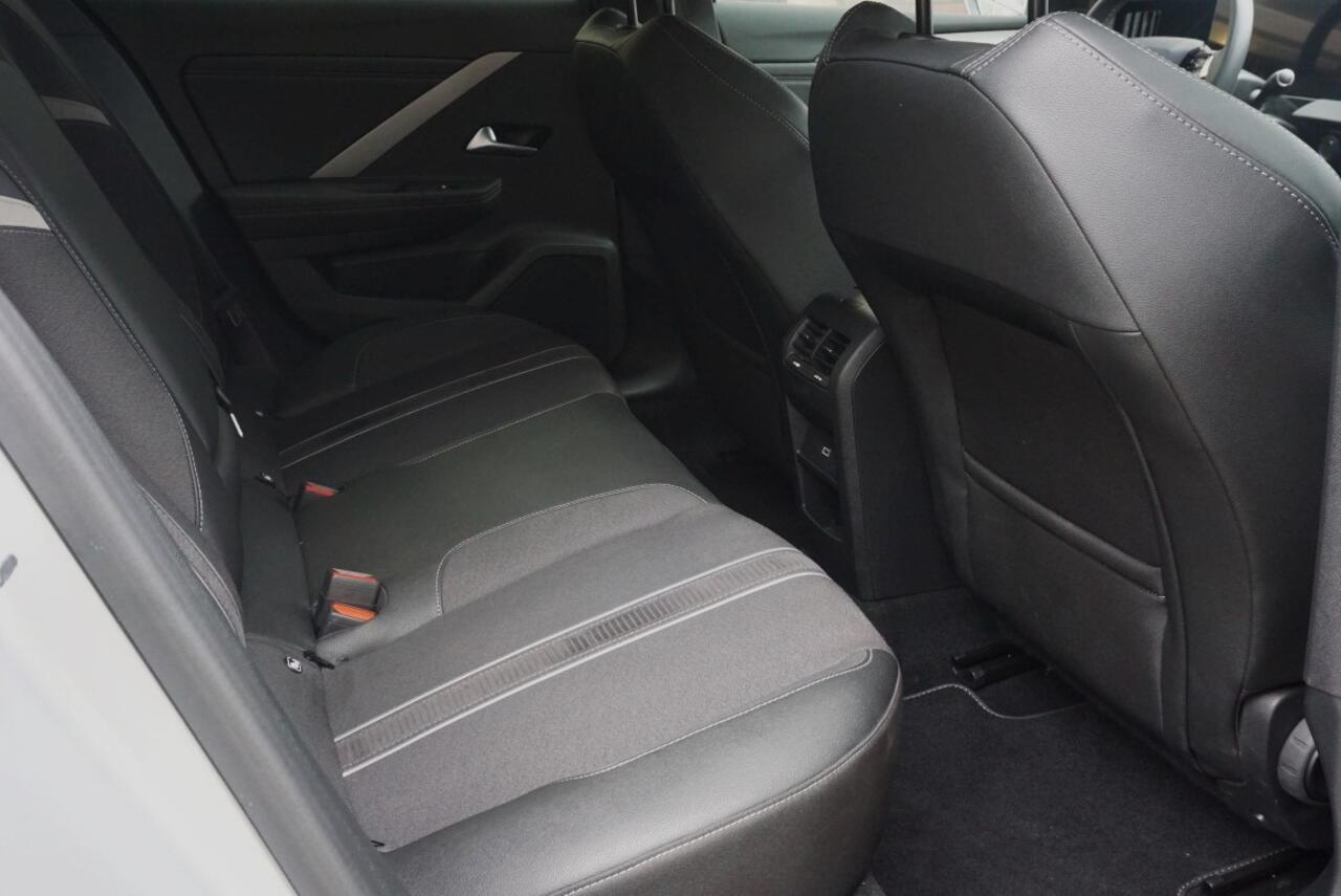 Opel ASTRA Sports Tourer 1.2 Turbo GS