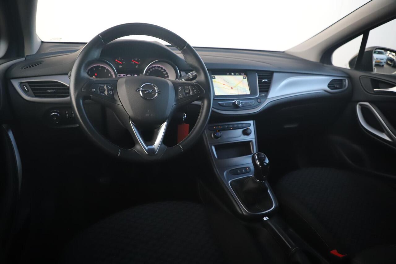 Opel ASTRA Sports Tourer 1.2 Edition 110PK 16 inch LMV Navigatie Carplay Android Bluetooth Airco Cruise Parkeersensor