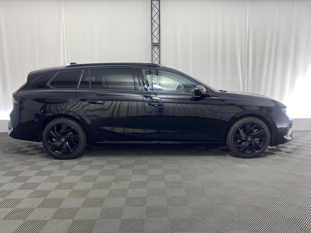 Opel ASTRA Sports Tourer ¤500, - KORTING 1.6 Turbo PHEV GS | Apple Carplay | 360' Camera | Dodehoek Det. | Navi | DAB |