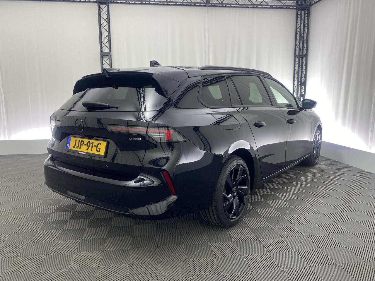 Opel ASTRA Sports Tourer ¤500, - KORTING 1.6 Turbo PHEV GS | Apple Carplay | 360' Camera | Dodehoek Det. | Navi | DAB |