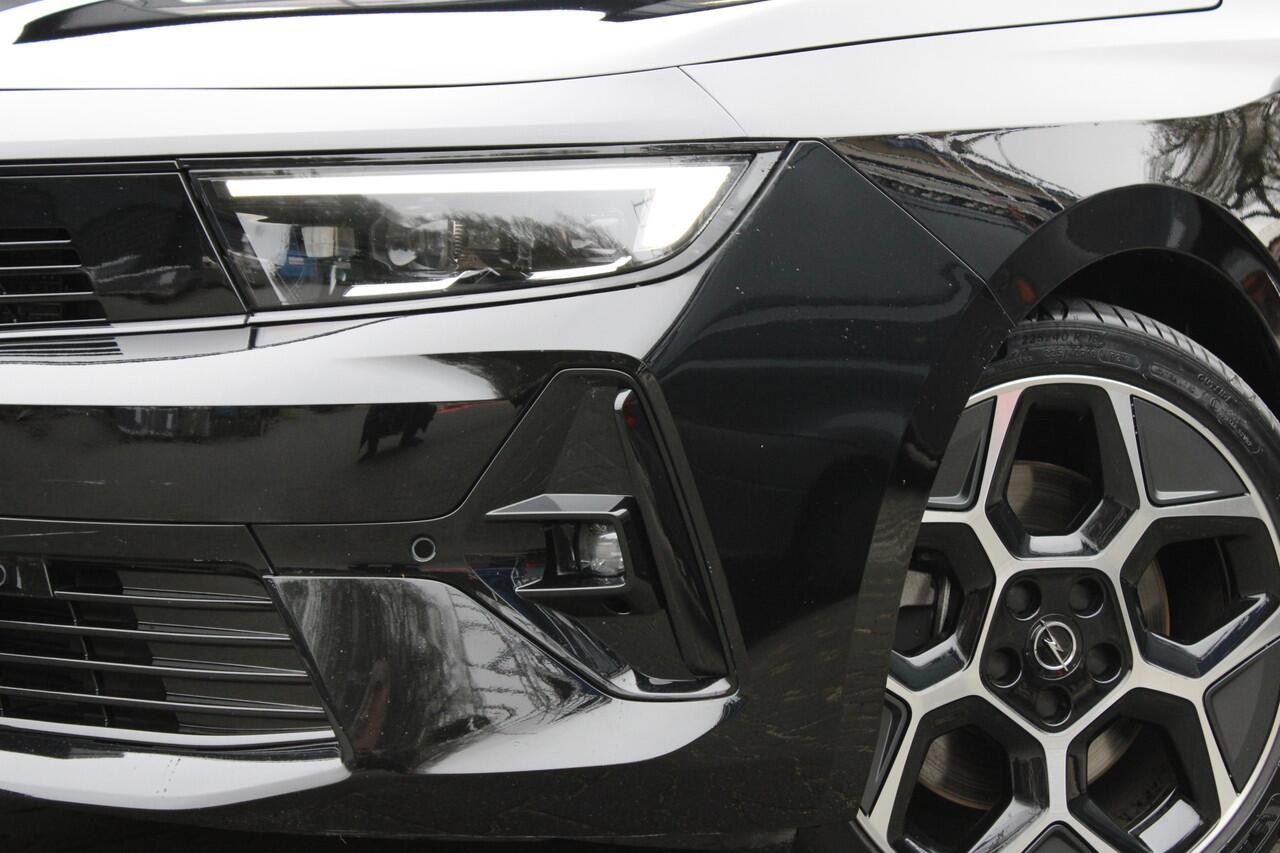 Opel ASTRA Sports Tourer 1.6 Turbo Plug In Hybrid Ultimate Edition Leder - Panoramadak - Adaptieve cruise control Head Up display - Sportstoelen - Complete uitvoering 225 pk