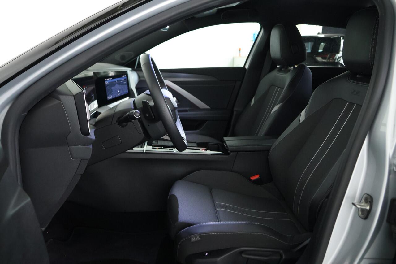 Opel ASTRA 1.2 Turbo GS / LED / ACC / CarPlay / Navi / Camera