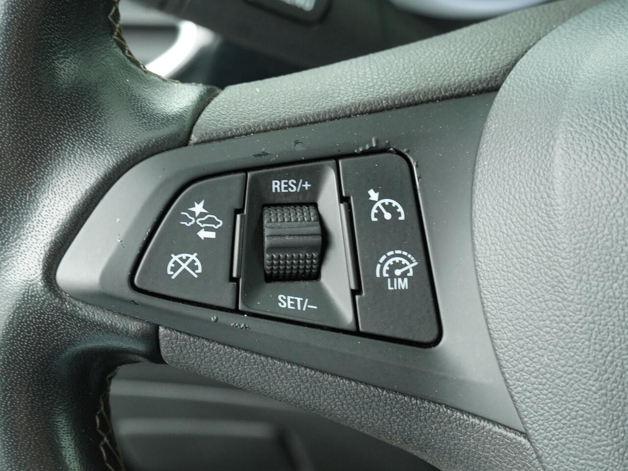 Opel ASTRA 1.2 Turbo Elegance Trekhaak/Navi/Camera /Cruise/16"LM 5 Deurs