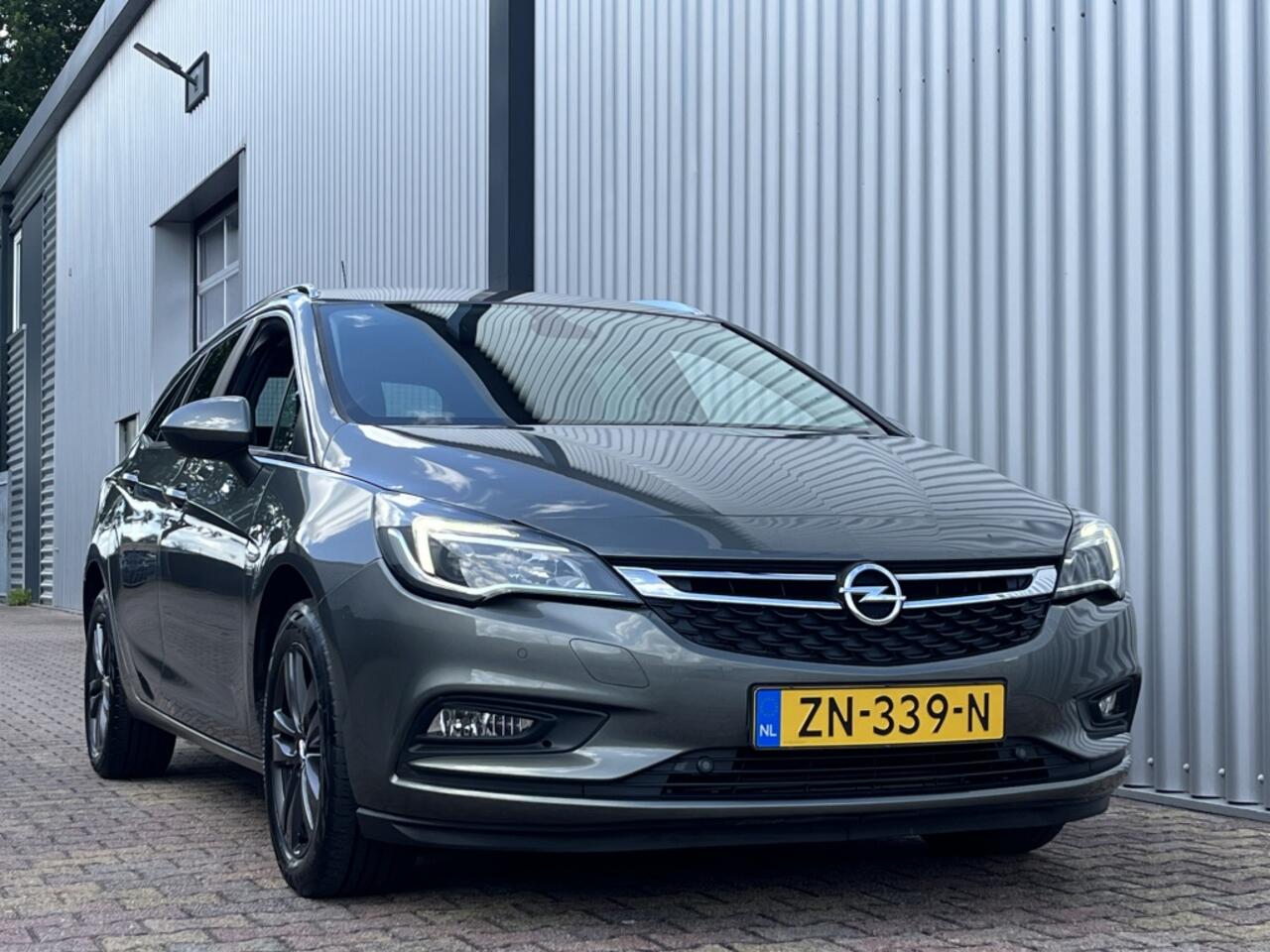 Opel ASTRA 1.0 T. 120 Jaar Edition | Navigatie | Camera | Climate Controle