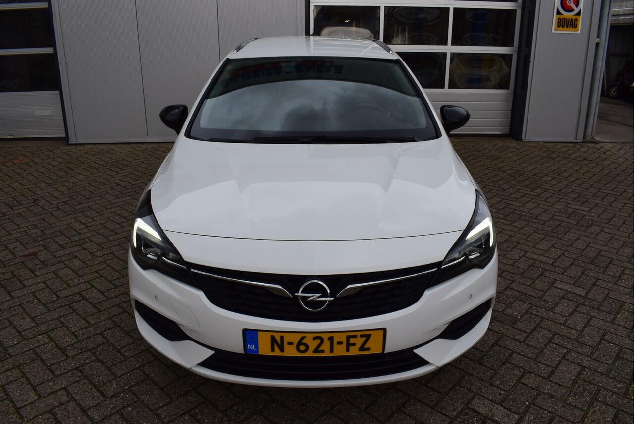 Opel ASTRA Sports Tourer 1.2 Business Elegance | Trekhaak | Camera | NL-Auto
