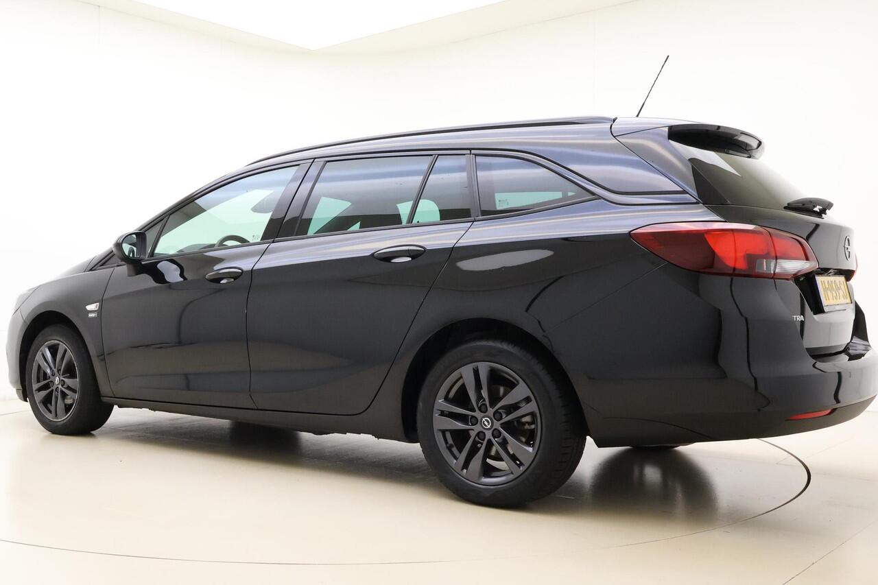 Opel ASTRA Sports Tourer 1.2 Turbo 130pk Edition 2020 | Navigatie | Achteruitrijcamera | Climate control | LED koplampen | Parkeersensoren | Lichtmetalen velgen | Extra getint glas | Dakrails