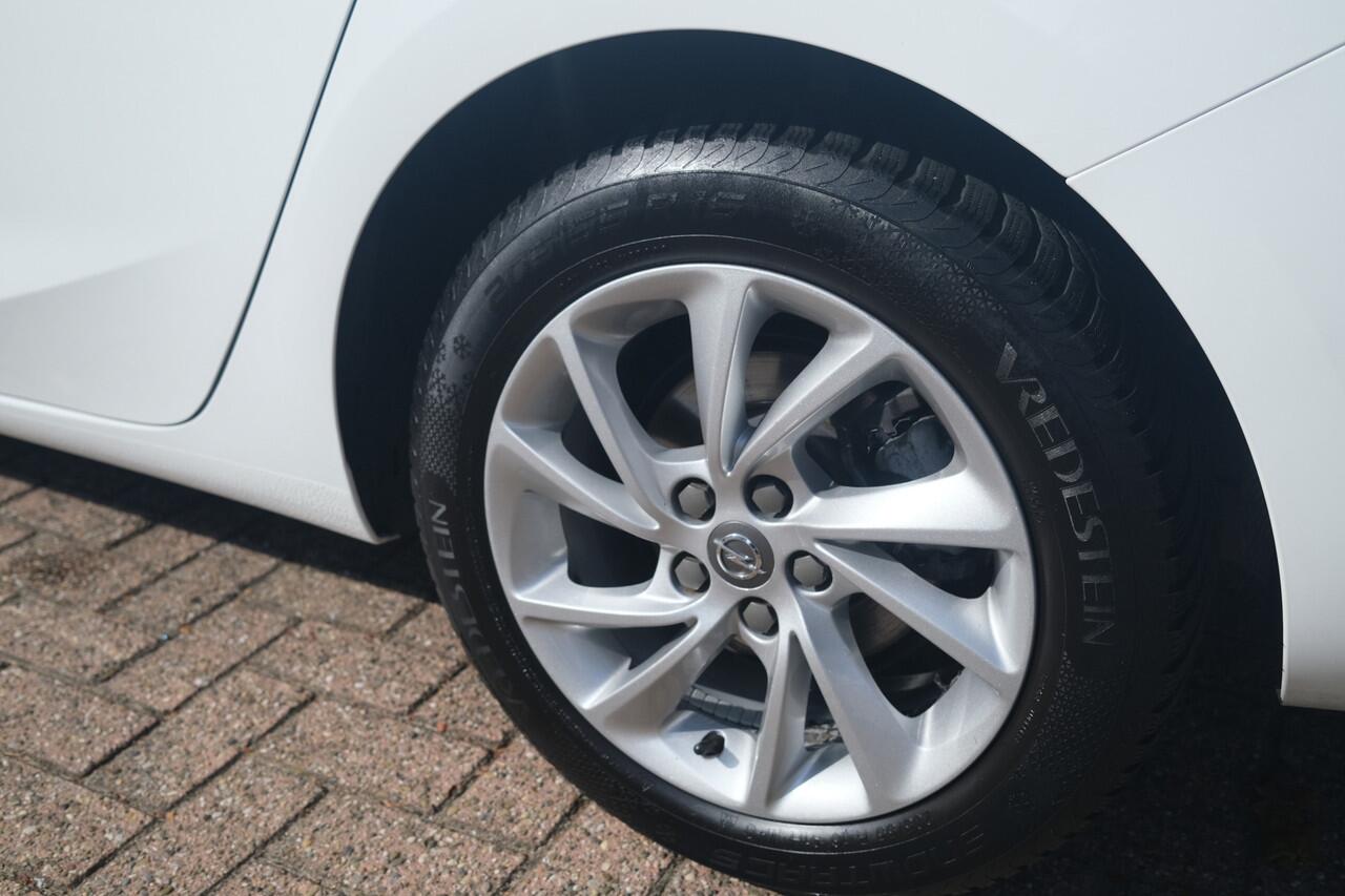 Opel ASTRA Sports Tourer 1.2 Business Elegance Trekhaak | Camera | 16" | Comfort stoel !