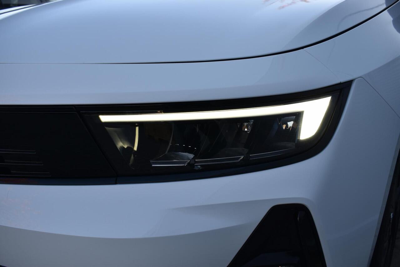 Opel ASTRA Electric 54 kWh GS ALCANTARA / NAVI / CAMERA