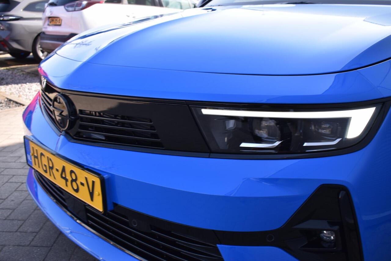 Opel ASTRA Sports Tourer 1.6 Turbo Plug In Hybrid GS LED Matrix / NAVI / Camera v en achter