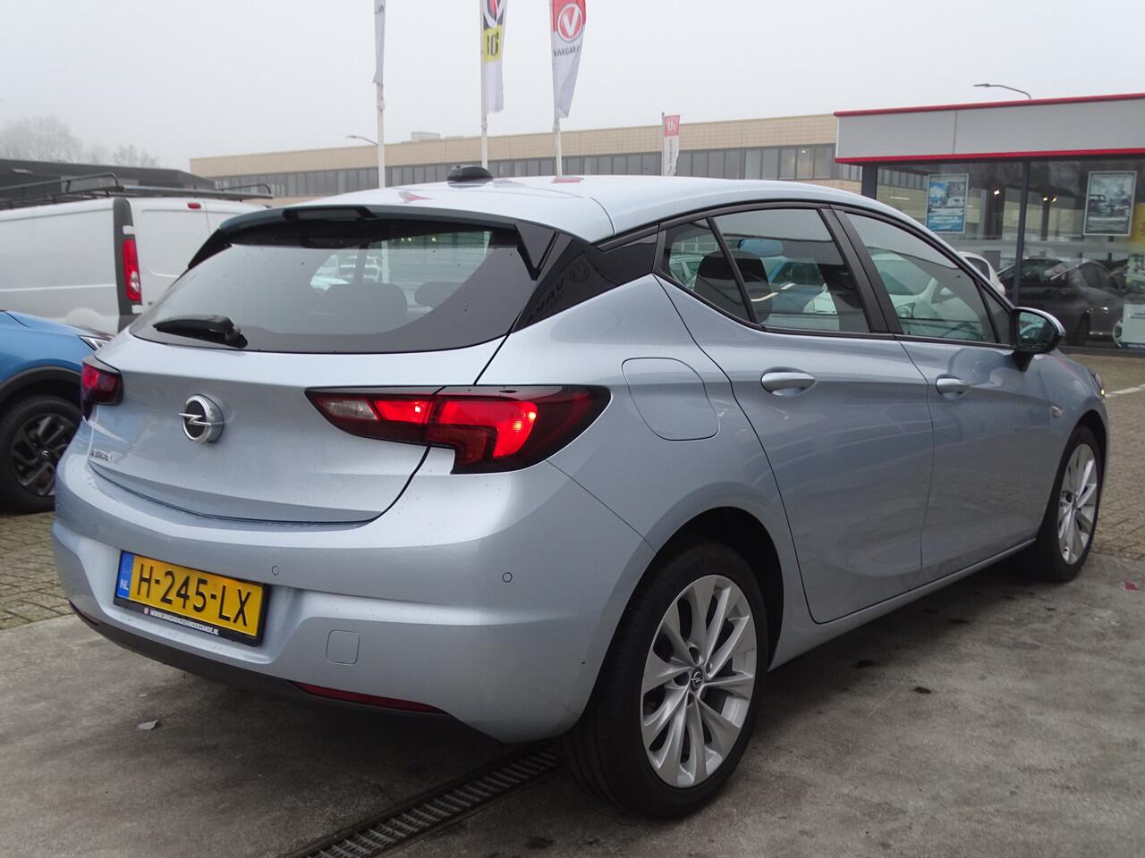 Opel ASTRA 1.2 Business Edition, Cruise Control, Camera, Navi, NL/NAP!