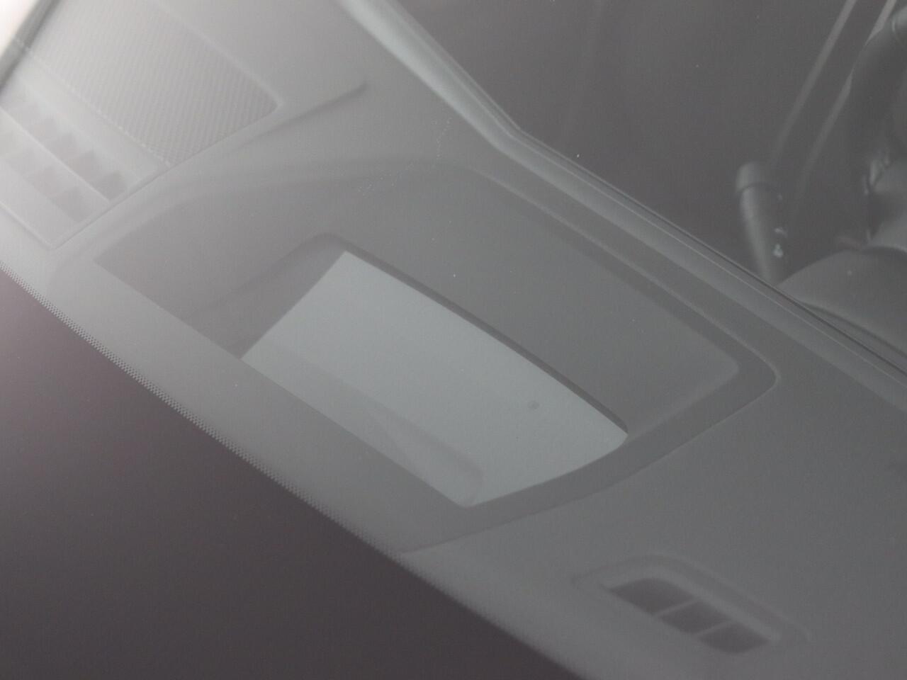 Opel ASTRA 1.6 Turbo Hybrid Level 4 Ultimate (Pano / Head-Up / AGR / ACC / Navi)