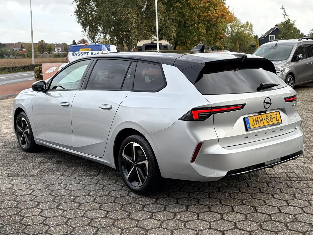 Opel ASTRA Sports Tourer 1.2 Turbo Hybrid GS CAMERA | KLIMA | NAVI | BOVAG!