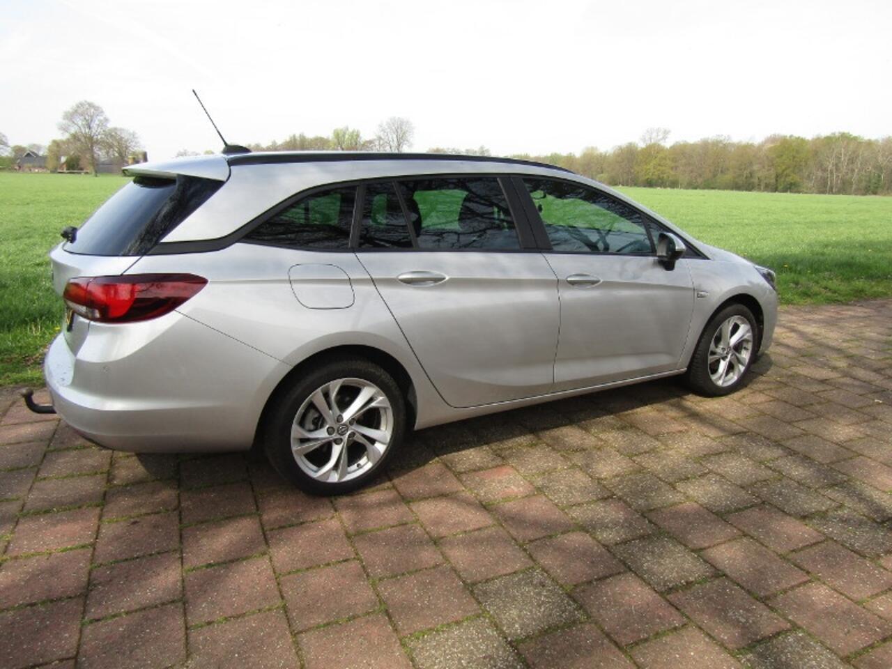 Opel ASTRA Sports Tourer 1.2 Bns Executive