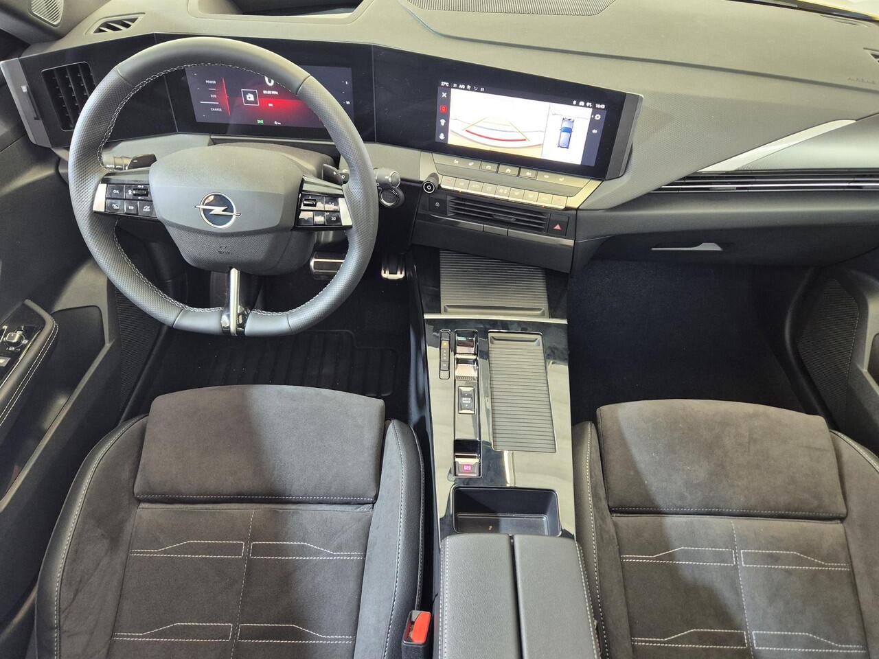 Opel ASTRA 1.2 Turbo Hybrid Ultimate Automaat | Head-up Display | Panoramisch Schuif/Kanteldak | Navigatie | Keyless Entry | AGR Comfortstoelen |