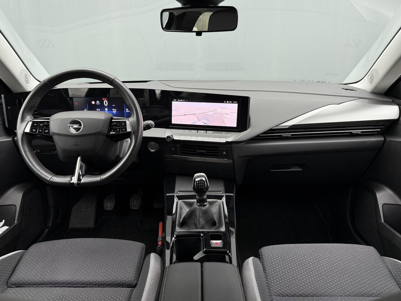 Opel ASTRA BWJ 12-2022 | 1.2 131PK! Bus. Edition | CAMREA | NAVI | CLIMA | CARPLAY | AD CRUISE | PDC 2X | STOELVERW | STUURWIELVERW |