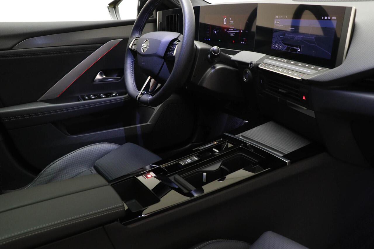 Opel ASTRA 1.6 Hybrid ULTIMATE | MULTIMEDIA NAVIGATIE / STOELEN- PACK | PANORAMADAK | AGR | HEAD UP | 360 CAMERA | 18"