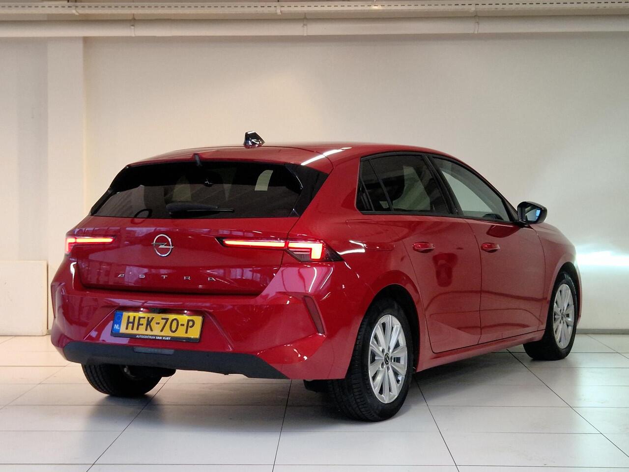 Opel ASTRA 1.2 Level 3 Stoelverwarming| Stuurwielverwarming | Achteruitrijcamera | Apple Carplay/Android Auto