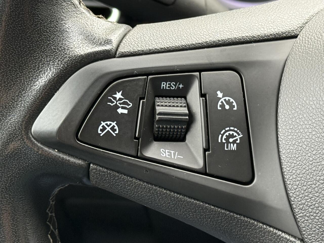 Opel ASTRA Sports Tourer BWJ 2021 | 1.2T 131PK Bus Elegance | NWE APK | CLIMA | LED | NAVI | CAMERA A | LEDER/STOF | SPORTSTOELEN | CRUISE | CARPLAY