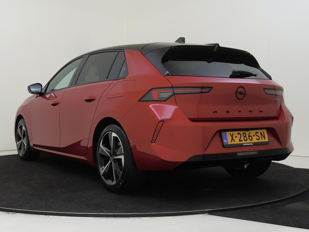 Opel ASTRA 1.6 Turbo Plug In Hybrid GS Plug-in Hybrid 180 PK UITVERKOOP !!