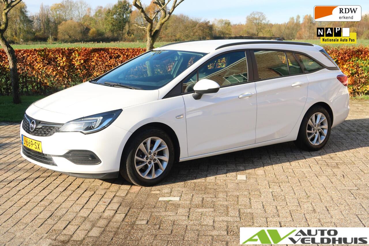 opel-astra-sports-tourer-1.2-editio