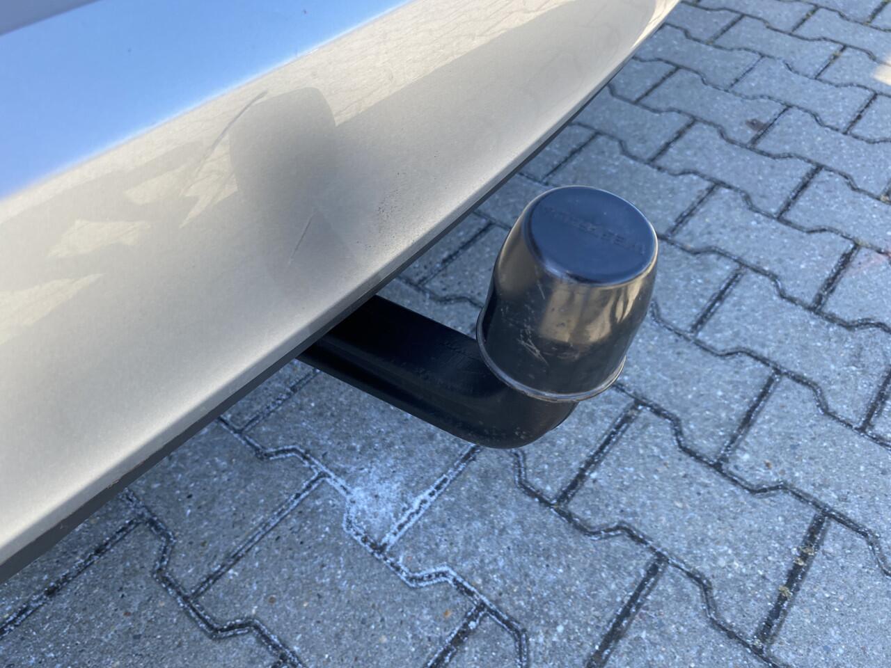 Opel ASTRA Sports Tourer 1.2 Edition Camera, App-Connect & Trekhaak