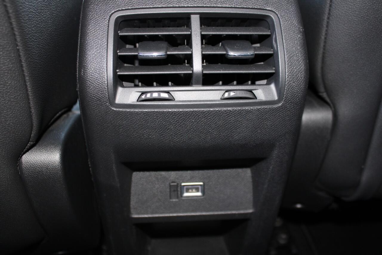 Opel ASTRA 1.2 Elegance