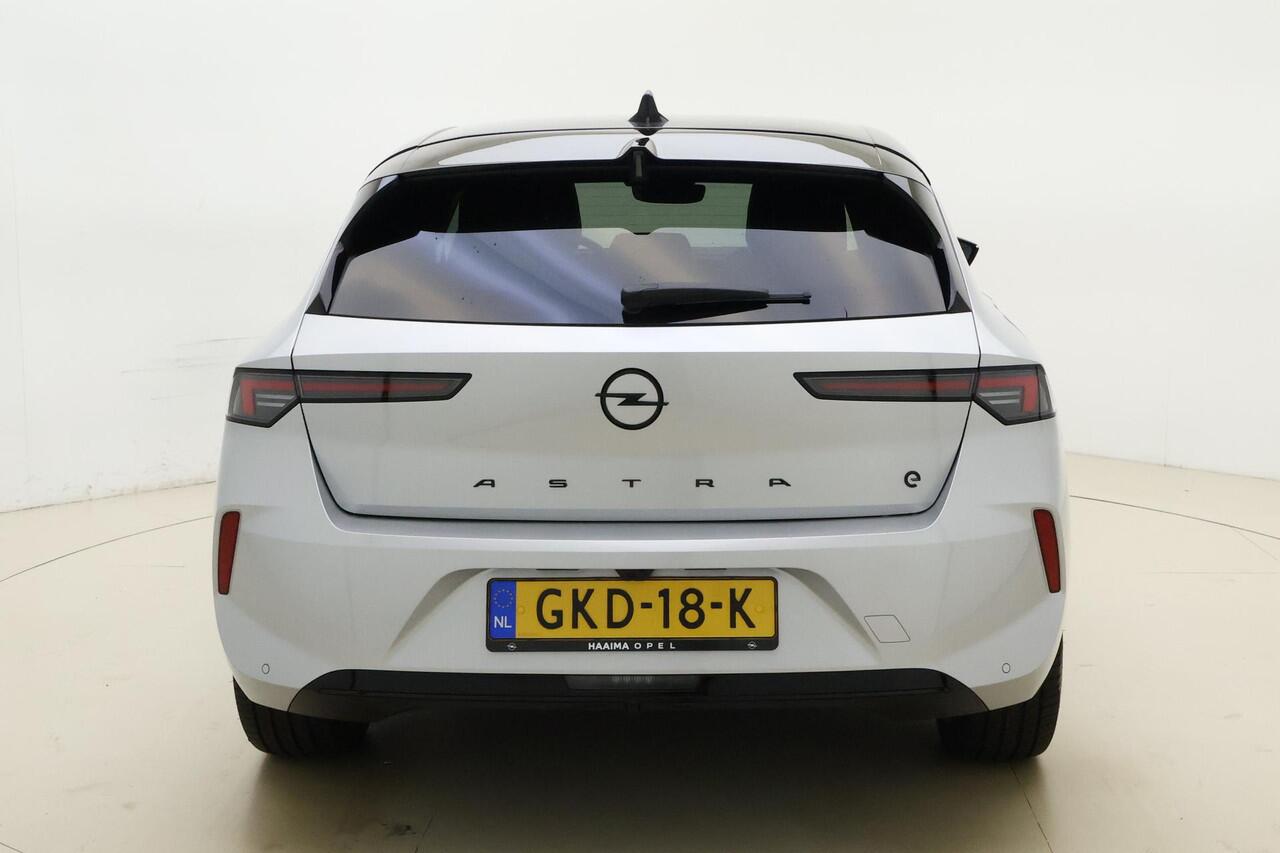 Opel ASTRA Electric 54 kWh GS | 3-fase lader | Warmtepomp | Camera | AGR-stoel | Stoelverwarming | Stuurverwarming | Two-tone lak | Adaptive cruise control
