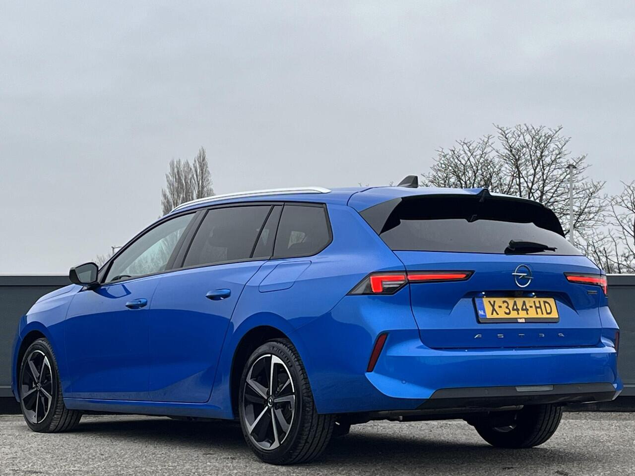 Opel ASTRA ST 1.6 Turbo 180pk Hybrid Level 2 e-EAT8 | DEMO VOORDEEL | ADAPTIEVE CRUISE CONTROL | APPLE CARPLAY & ANDROID AUTO |