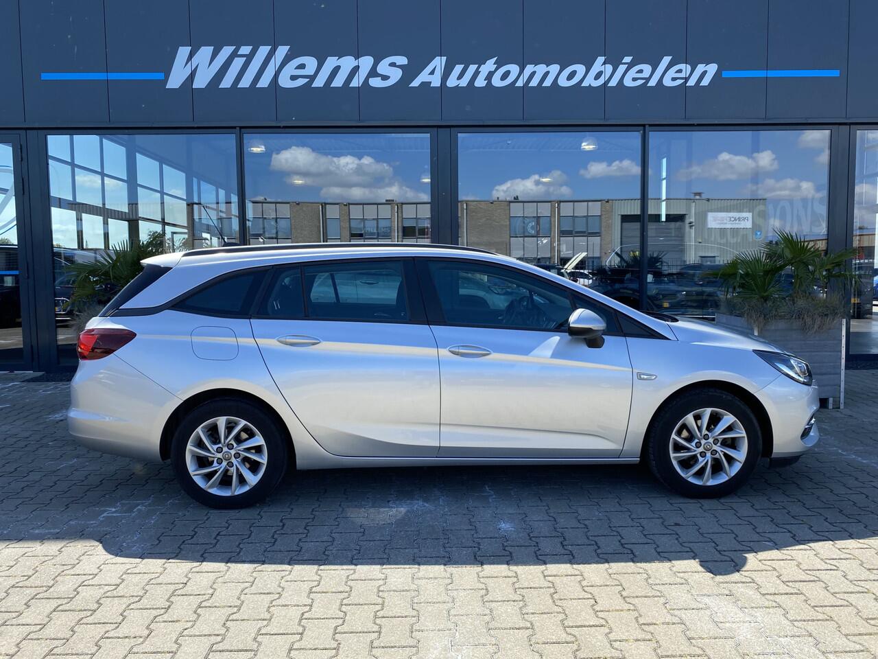 Opel ASTRA Sports Tourer 1.2 Edition Camera, App-Connect & Trekhaak