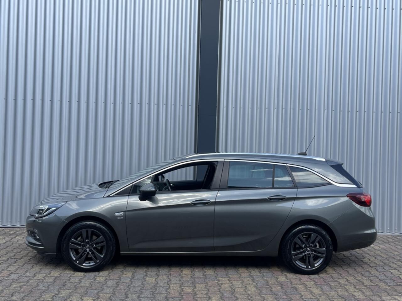 Opel ASTRA 1.0 T. 120 Jaar Edition | Navigatie | Camera | Climate Controle