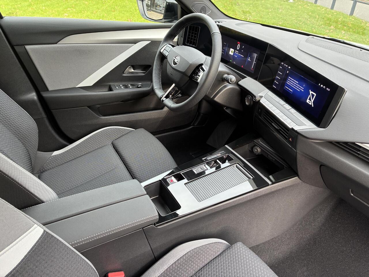 Opel ASTRA 1.2 Turbo Hybrid Business Edition 5-Deurs | ECC | Navigatie | Camera | Parkpilot | Stoel & Stuurverwarming | AGR | Elektrisch Pakket | LM-Velgen