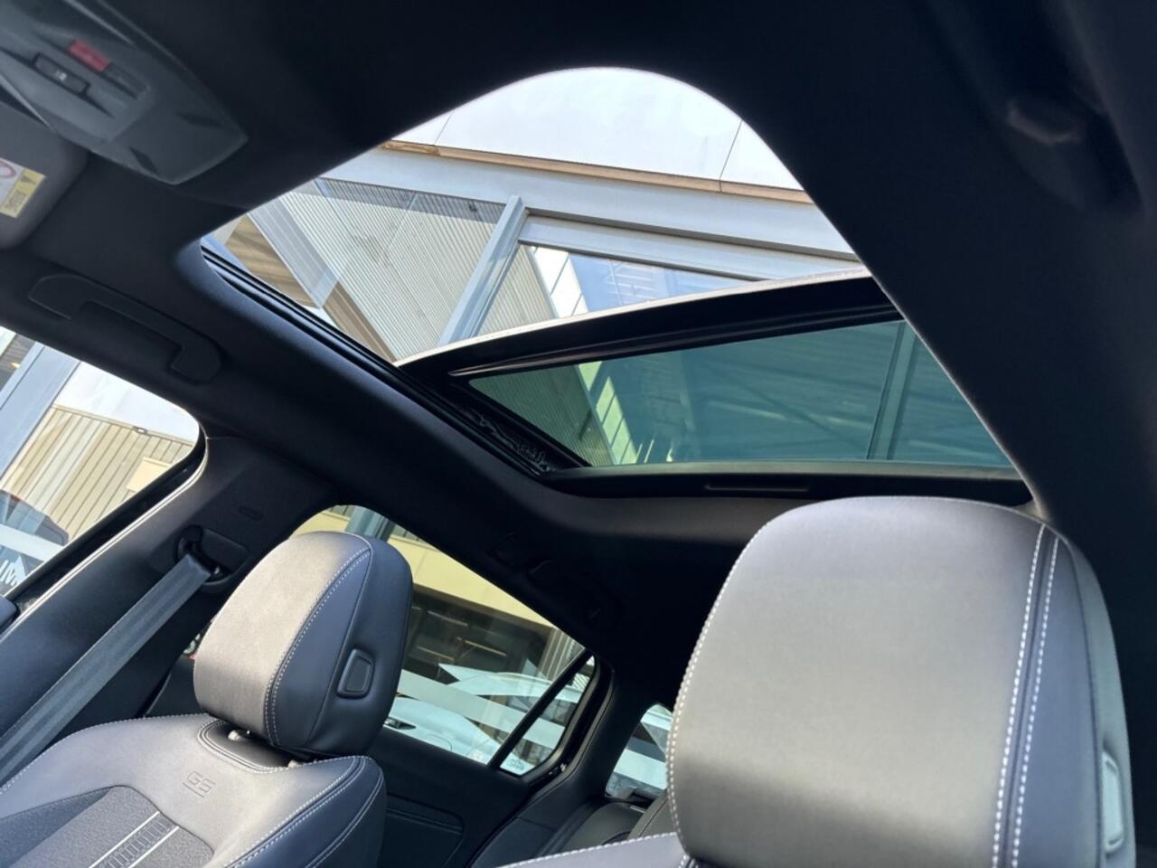 Opel ASTRA 1.2 TURBO GS AUTOMAAT BLACKLINE PANORAMADAK CAMERA360