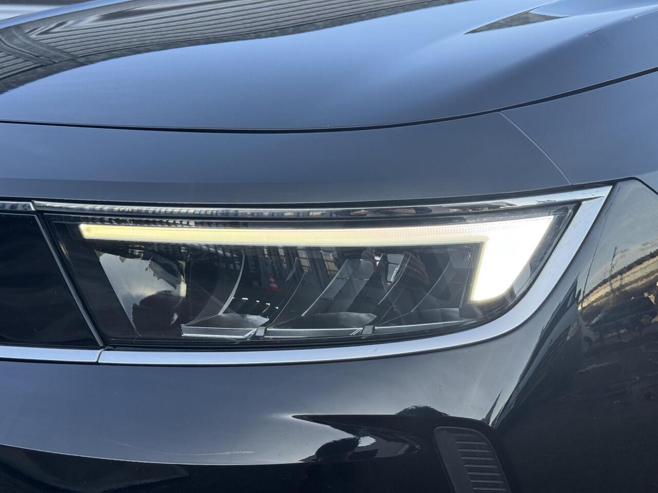 Opel ASTRA Elegance 1.2 Turbo 130pk | AGR-STOEL | KEYLESS | OPEL PURE PANEL | 180° CAMERA | DODEHOEK DETECTIE | ISOFIX | FULL LED |