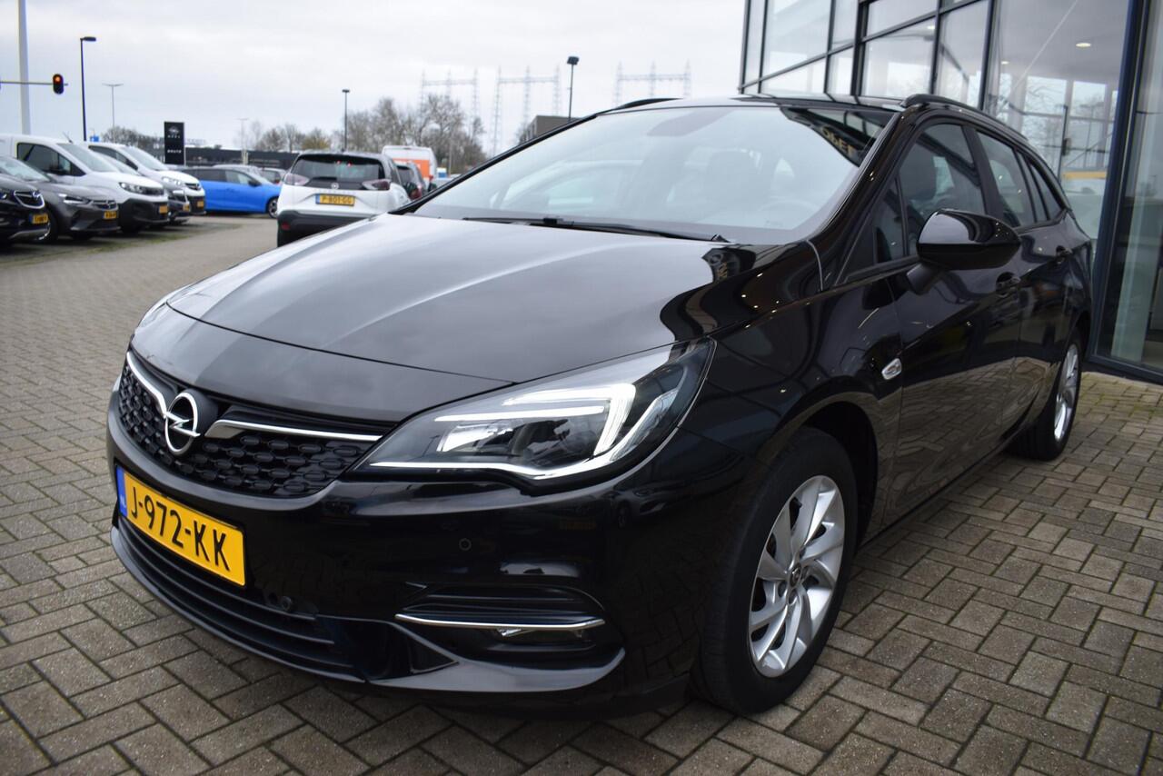 Opel ASTRA Sports Tourer 1.2 Edition NAVI / CAMERA / ECCC