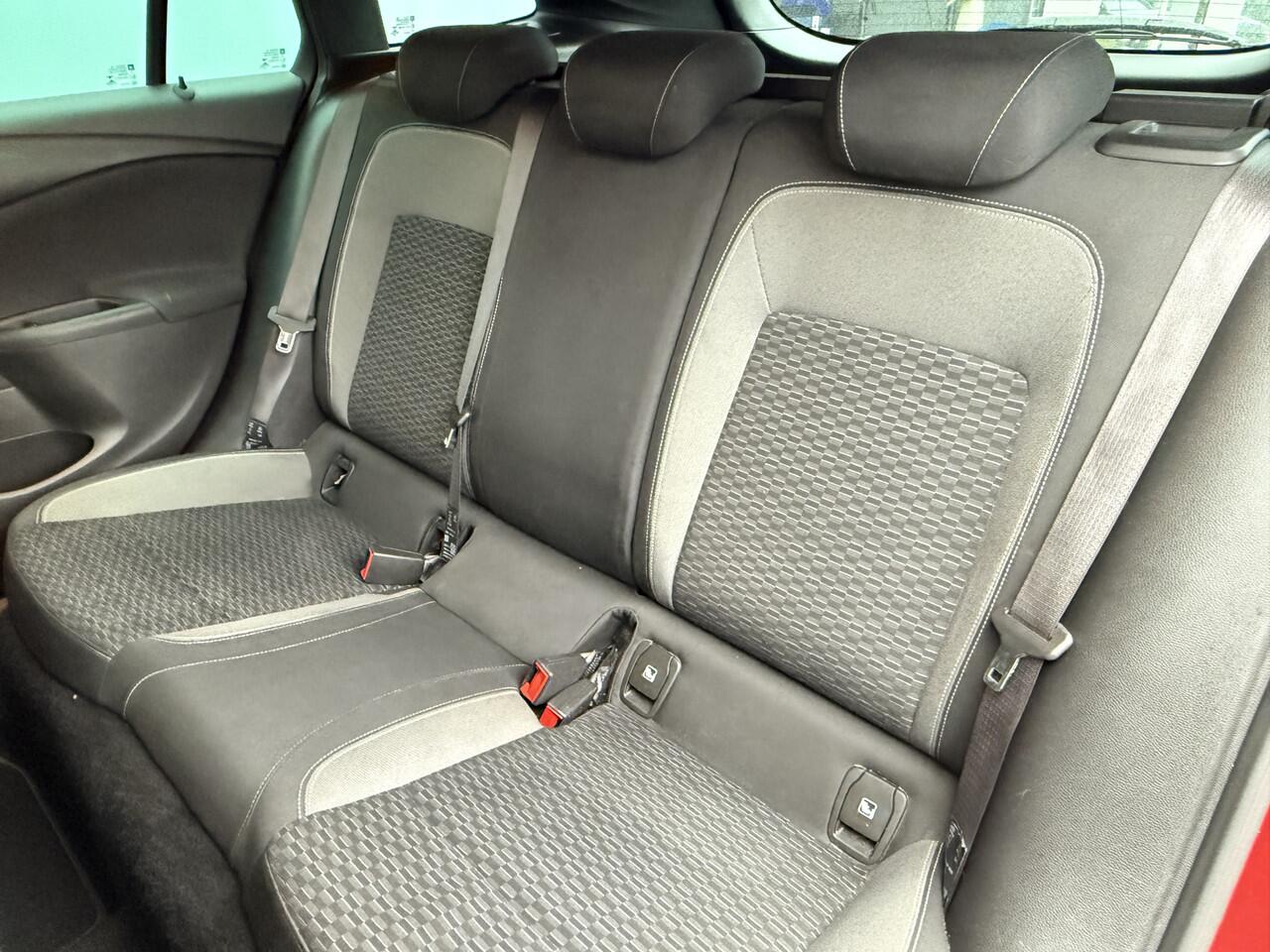 Opel ASTRA Sports Tourer BWJ 2020 1.2 111 PK Edition 96.000KM!! CLIMA | NAVI | CRUISE | APPLE CARP. | ANDROID AUT. | LMV | PDC | PRIV. GLAS | MULTIFUNCT. STUUR