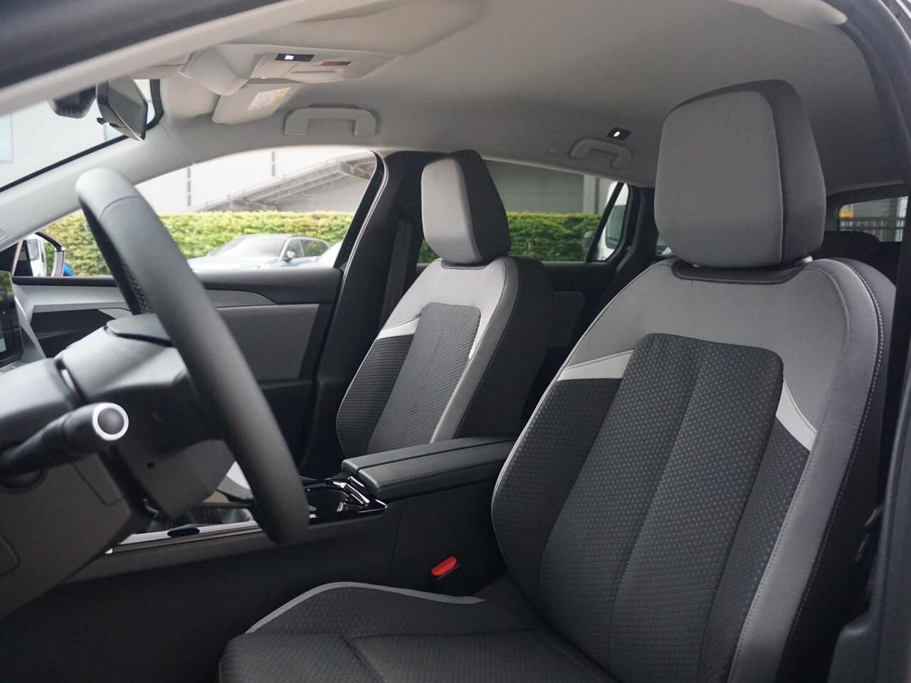 Opel ASTRA Sports Tourer 1.2 Turbo Business Edition