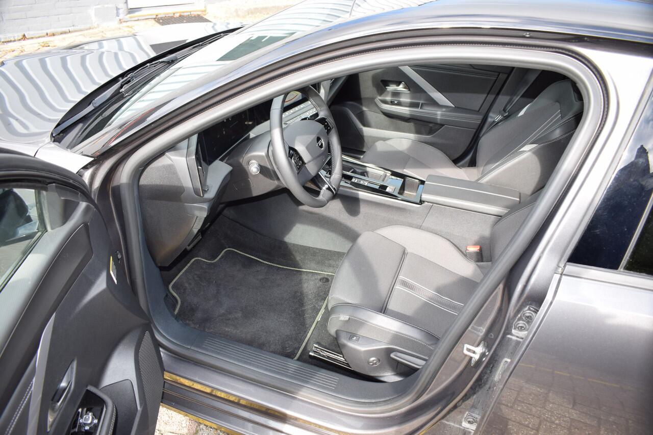 Opel ASTRA Sports Tourer 1.2 Turbo GS AUTOMAAT